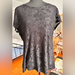 Alfani lacy black top - XL